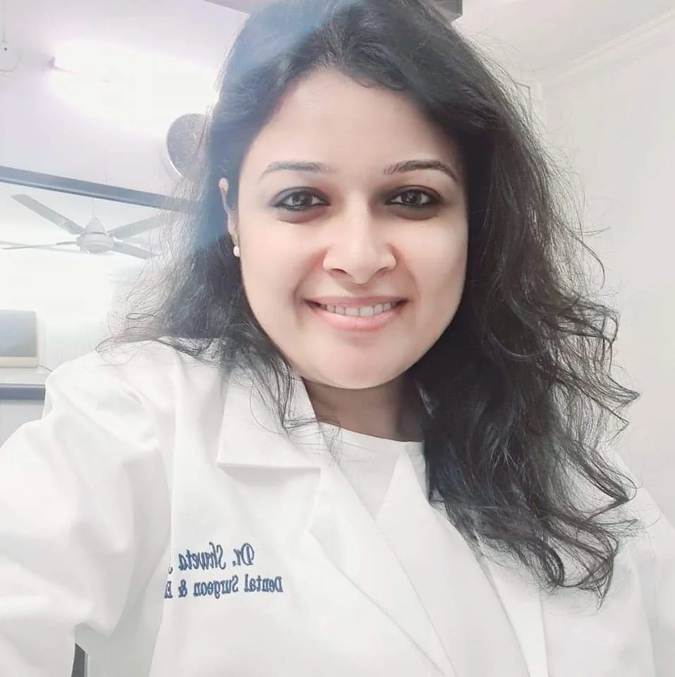 Dr. Shweta Sehgal, best dentist in Pitampura, consultant dental surgeon and implantologist